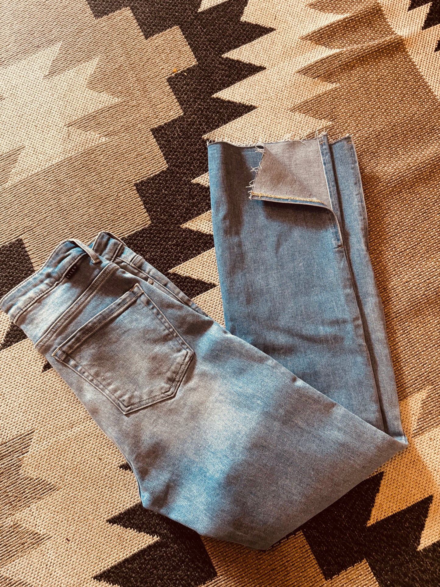 Risen Angela Bootcut with Slit Jeans