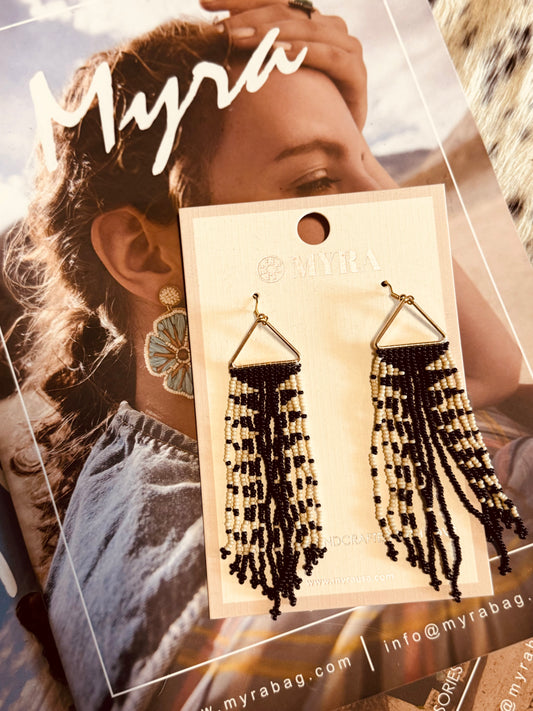 Myra Luce en Luce Beaded Earrings